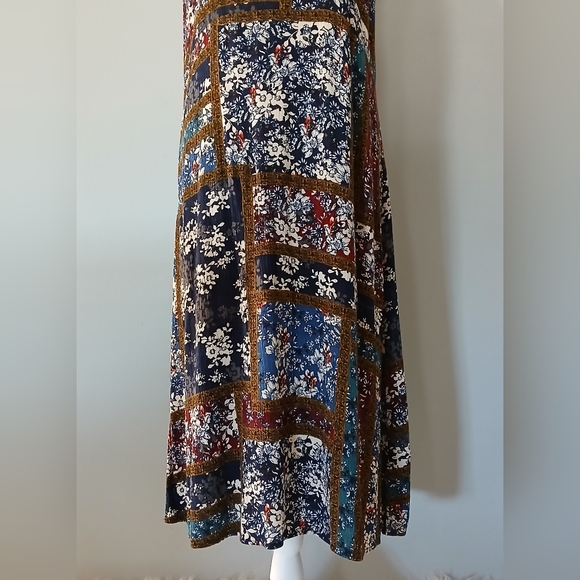 Umgee Sleeveless Floral Patchwork Midi Dress - Picture 7 of 14